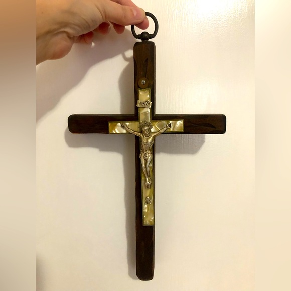 Vintage INRI Jesus Cross - Picture 1 of 8